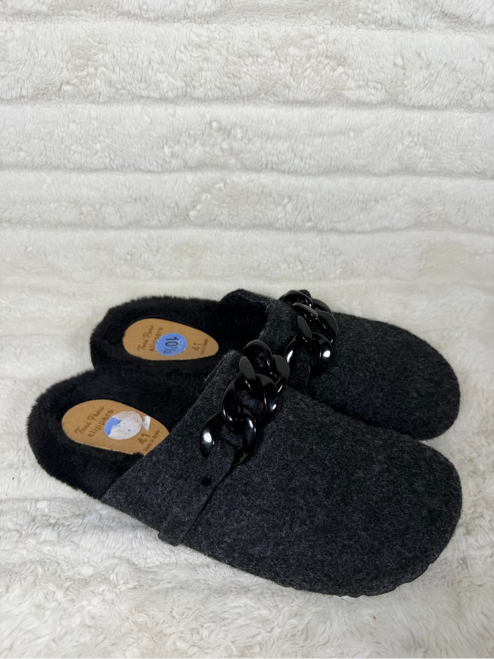 Tony Pons LEIA Sleepers In Charcoal Felt Size 10.5